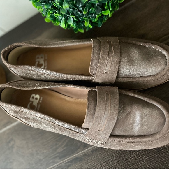 Gianni Bini Size 9.5 M Tan Brown Leather Silver Metallic Sparkle Penny Loafers - Picture 3 of 14